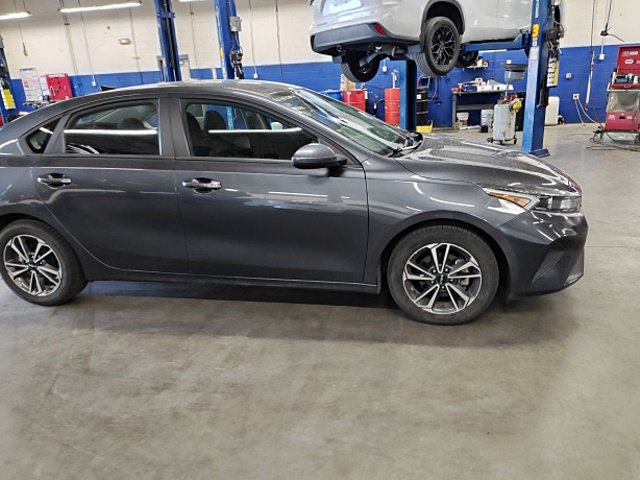 Used 2024 Kia Forte LXS FWD image 7
