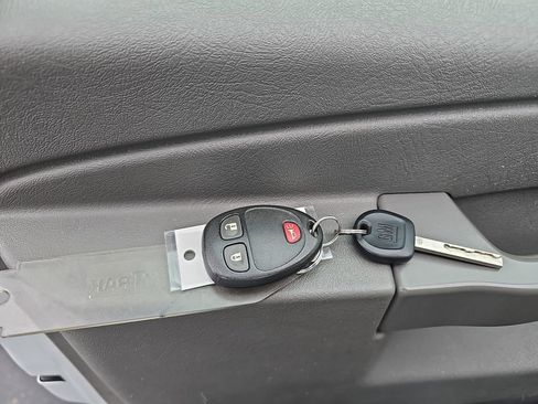 Certified 2021 Chevrolet Express 3500 Cutaway w/ Power Convenience Package image 26