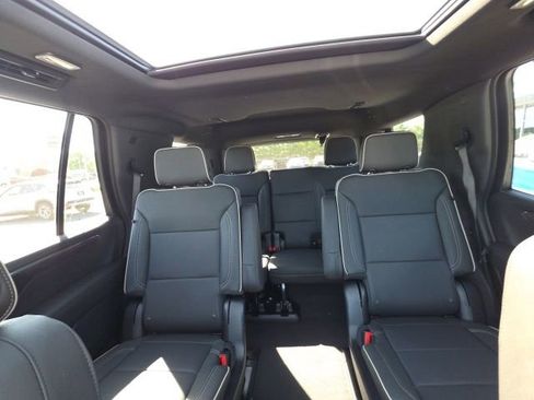 New 2026 Chevrolet Tahoe Premier w/ Sun And Tow Package AWD/4WD image 31