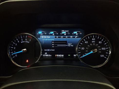 Used 2018 Ford Expedition Platinum image 11