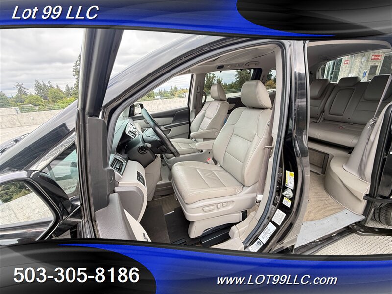 Used 2011 Honda Odyssey Touring image 8