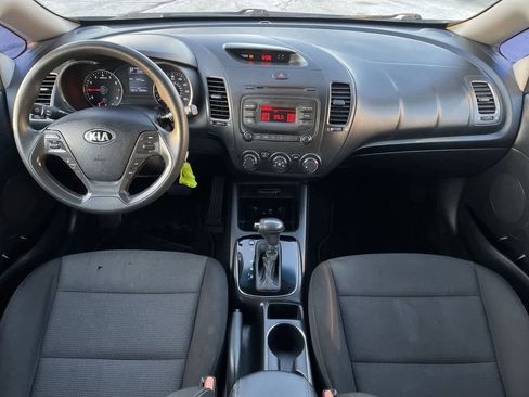 Used 2017 Kia Forte LX image 20