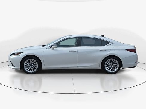 Used 2021 Lexus ES 350 Ultra Luxury w/ Accessory Package 2 image 9