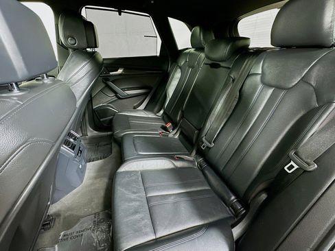 Used 2018 Audi SQ5 Premium Plus w/ Navigation Package image 9