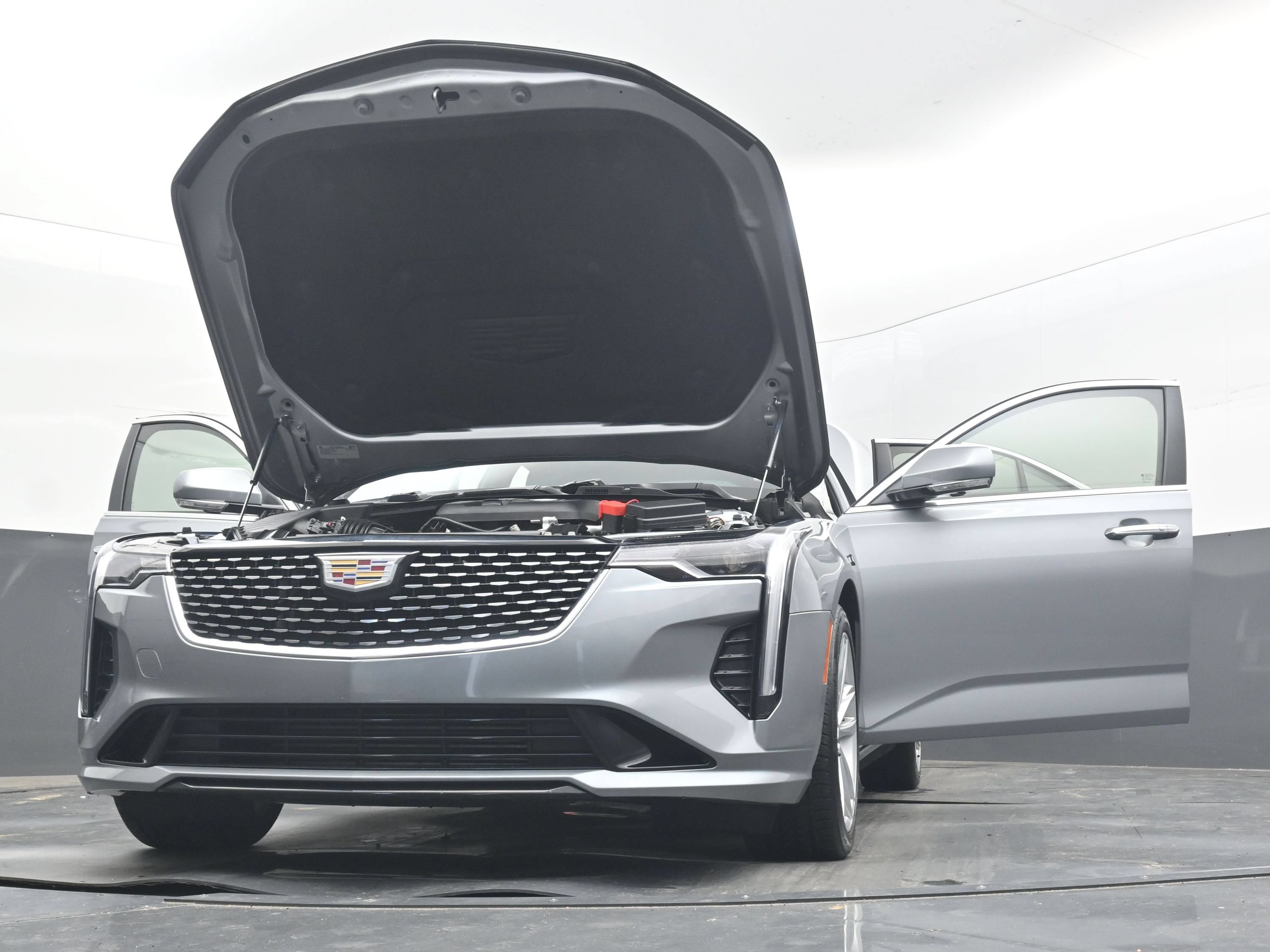 Used 2023 Cadillac CT4 Luxury w/ Sun And Sound Package RWD image 38