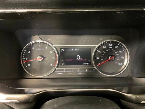 Certified 2023 Kia Sorento LX AWD/4WD image 13