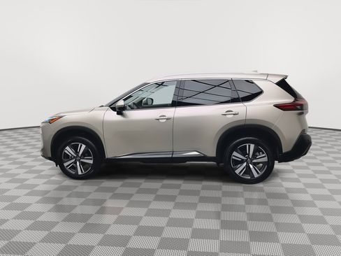 Used 2023 Nissan Rogue SL image 36