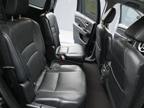 Used 2017 Honda Pilot Elite image 24