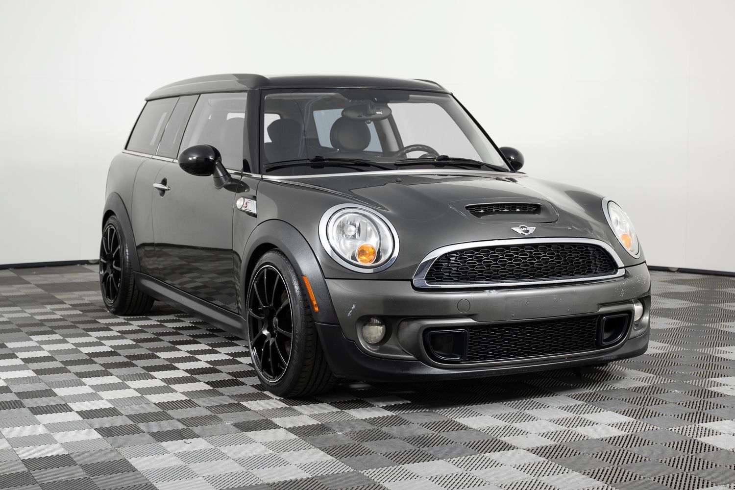 Used 2013 MINI Cooper Clubman S FWD image 9