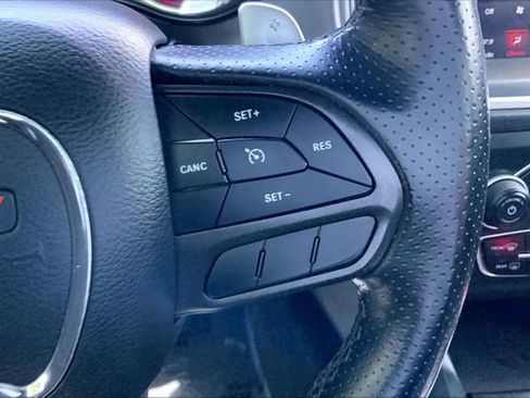 Used 2022 Dodge Charger Scat Pack RWD image 18