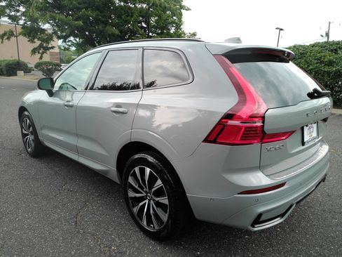 Used 2024 Volvo XC60 B5 Plus w/ Climate Package AWD/4WD image 5