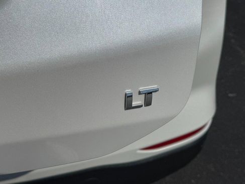 Used 2022 Chevrolet Equinox LT image 4