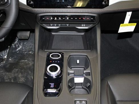 New 2026 Jeep Cherokee Limited AWD/4WD image 21