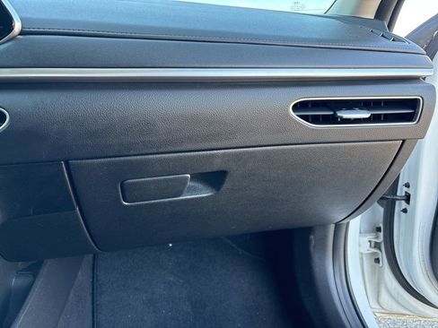 Used 2020 Hyundai Sonata SE w/ Cargo Package image 18