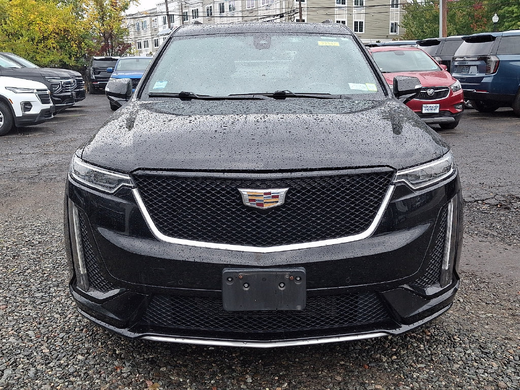 Used 2020 Cadillac XT6 Sport AWD/4WD image 2