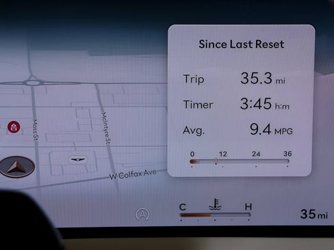 New 2026 Genesis GV70 3.5T Sport Prestige AWD/4WD image 18