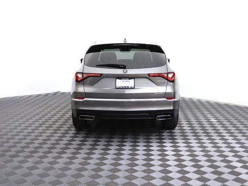 Used 2024 Acura MDX SH-AWD w/ Technology Package image 8