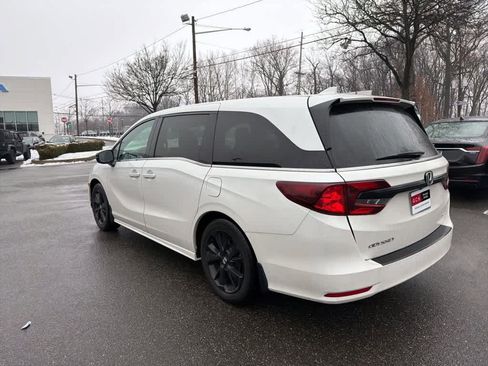 Used 2023 Honda Odyssey Sport image 12