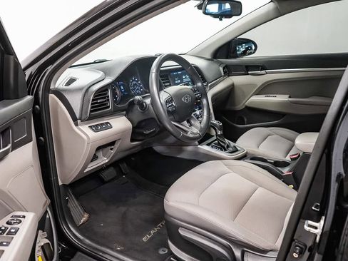 Used 2020 Hyundai Elantra Value Edition image 18