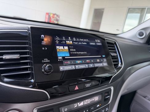 Used 2021 Honda Pilot Special Edition image 26