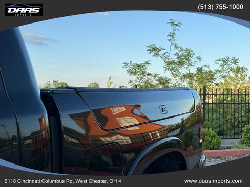 Used 2020 RAM 1500 Laramie AWD/4WD image 7