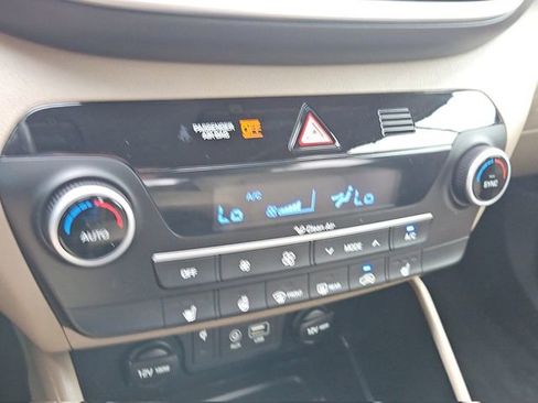 Used 2020 Hyundai Tucson Limited FWD image 27