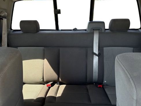 Used 2006 Ford F150 XLT AWD/4WD image 15