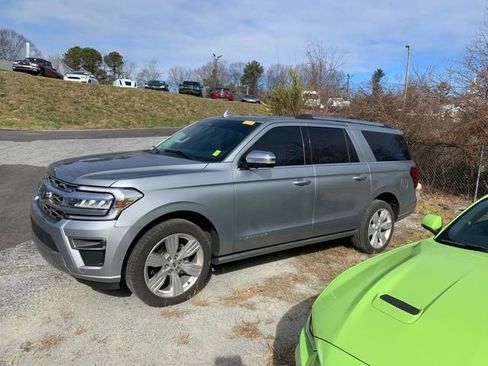 Certified 2024 Ford Expedition Max Platinum image 14