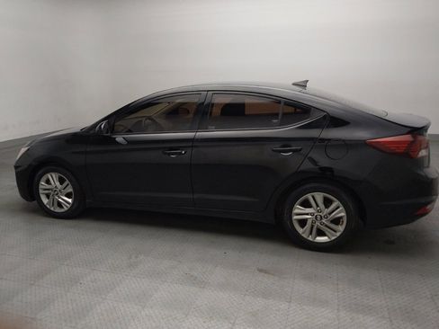 Used 2019 Hyundai Elantra SEL w/ Cargo Package FWD image 3