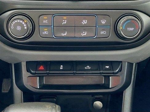 Used 2021 Chevrolet Colorado W/T w/ Custom Special Edition AWD/4WD image 17