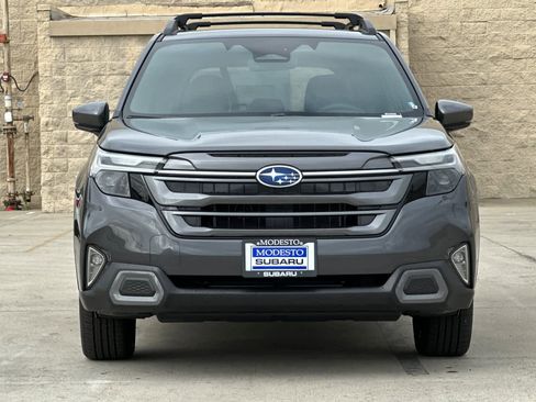 New 2025 Subaru Forester Limited image 8