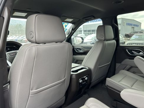 Used 2022 GMC Yukon SLT image 17