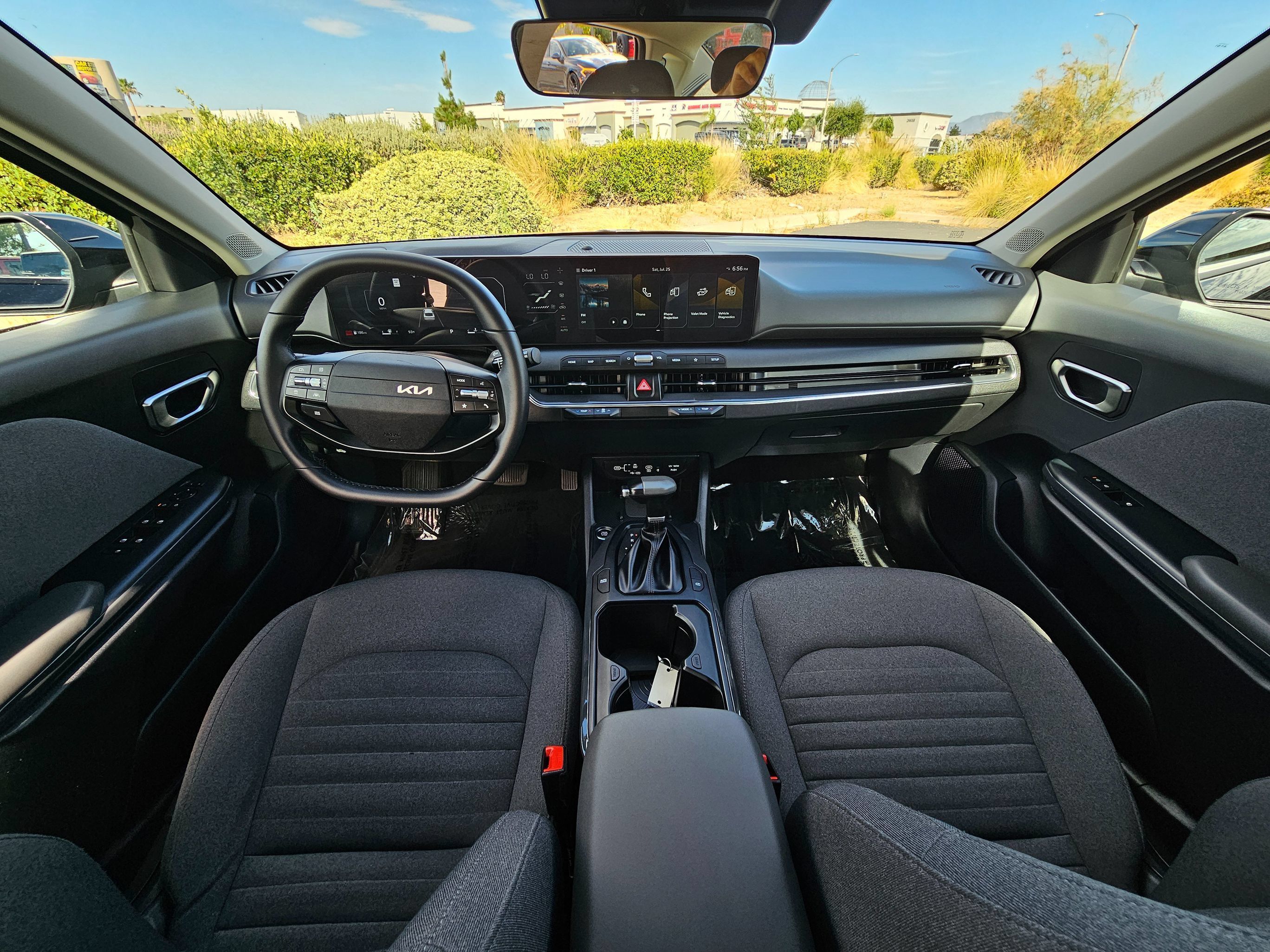 Used 2025 Kia K4 EX FWD image 21