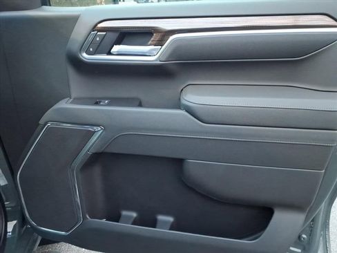 New 2026 Chevrolet Silverado 1500 LT image 17