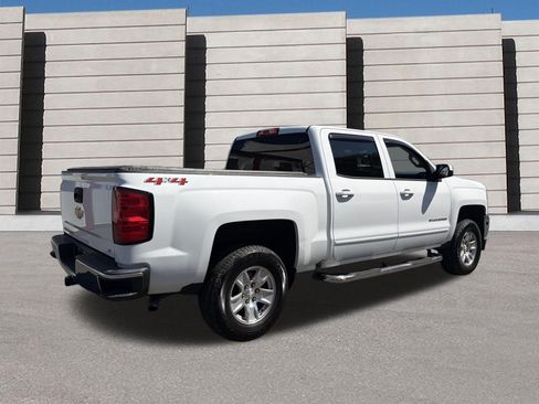Used 2018 Chevrolet Silverado 1500 LT w/ All Star Edition AWD/4WD image 5