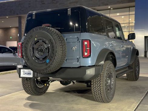 New 2025 Ford Bronco Outer Banks w/ Sasquatch Package image 57