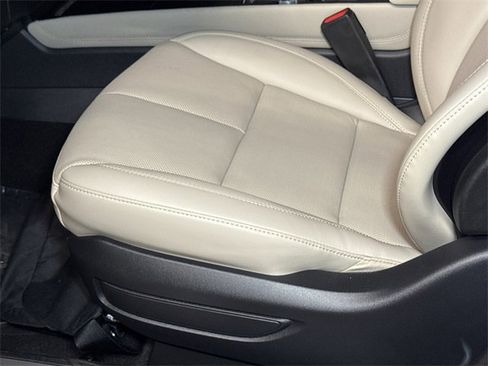 New 2025 Lincoln Corsair Grand Touring w/ Equipment Group 301A image 16