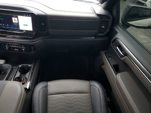 Used 2023 Chevrolet Silverado 1500 ZR2 w/ Technology Package AWD/4WD image 19