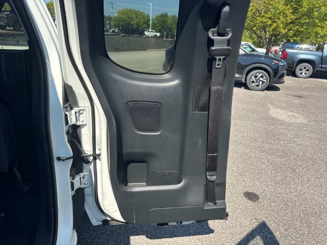Used 2024 Nissan Frontier SV w/ Technology Package RWD image 15