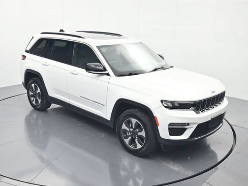 Used 2024 Jeep Grand Cherokee Limited 4xe AWD/4WD image 33