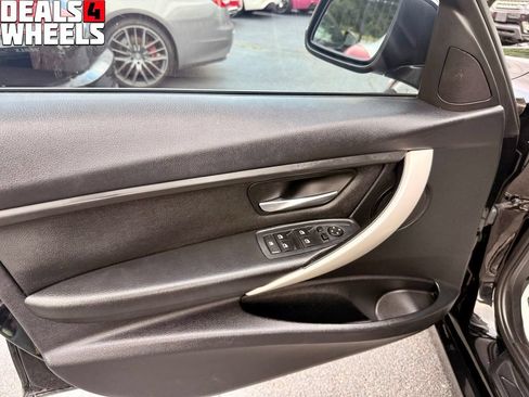 Used 2013 BMW 328i Sedan RWD image 24