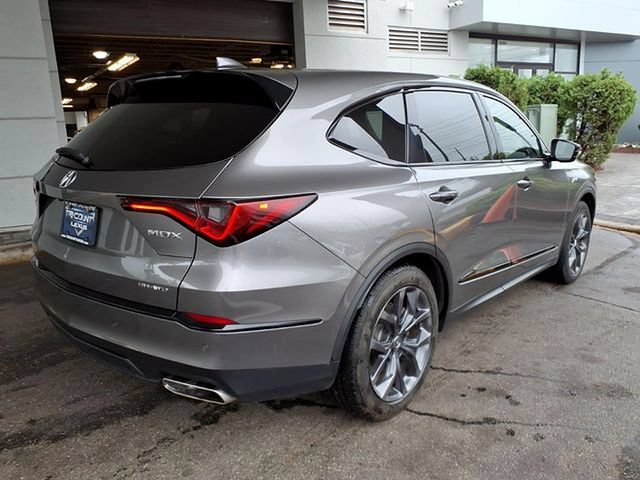 Used 2023 Acura MDX A-Spec AWD/4WD image 2