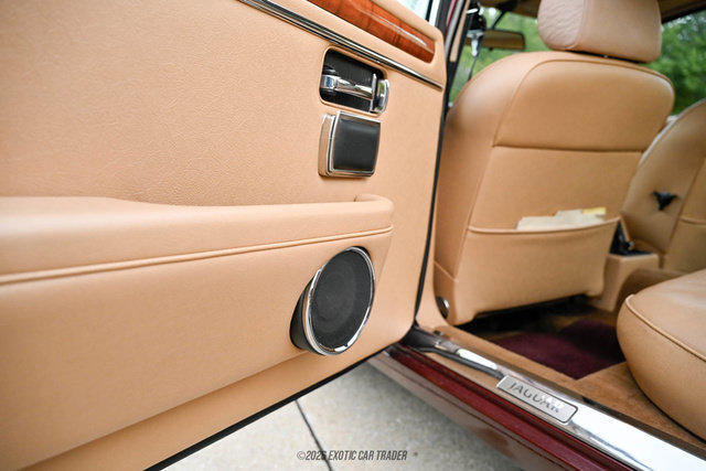 Used 1987 Jaguar XJ6 RWD image 88