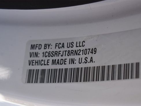 Used 2024 RAM 1500 Laramie image 44