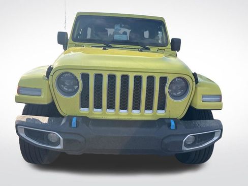 Used 2023 Jeep Wrangler Unlimited Sahara w/ Cold Weather Group image 7