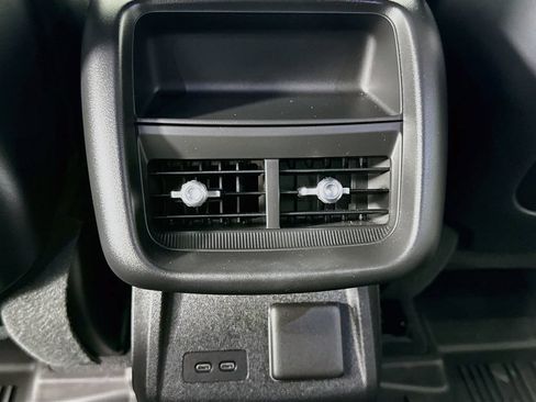 Used 2024 Cadillac Lyriq Luxury AWD/4WD image 26