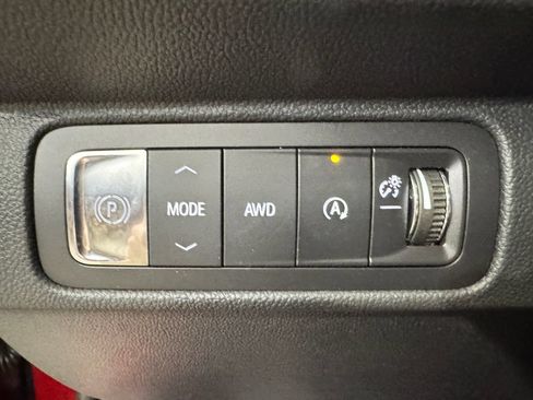 New 2026 Chevrolet Traverse LT AWD/4WD image 18