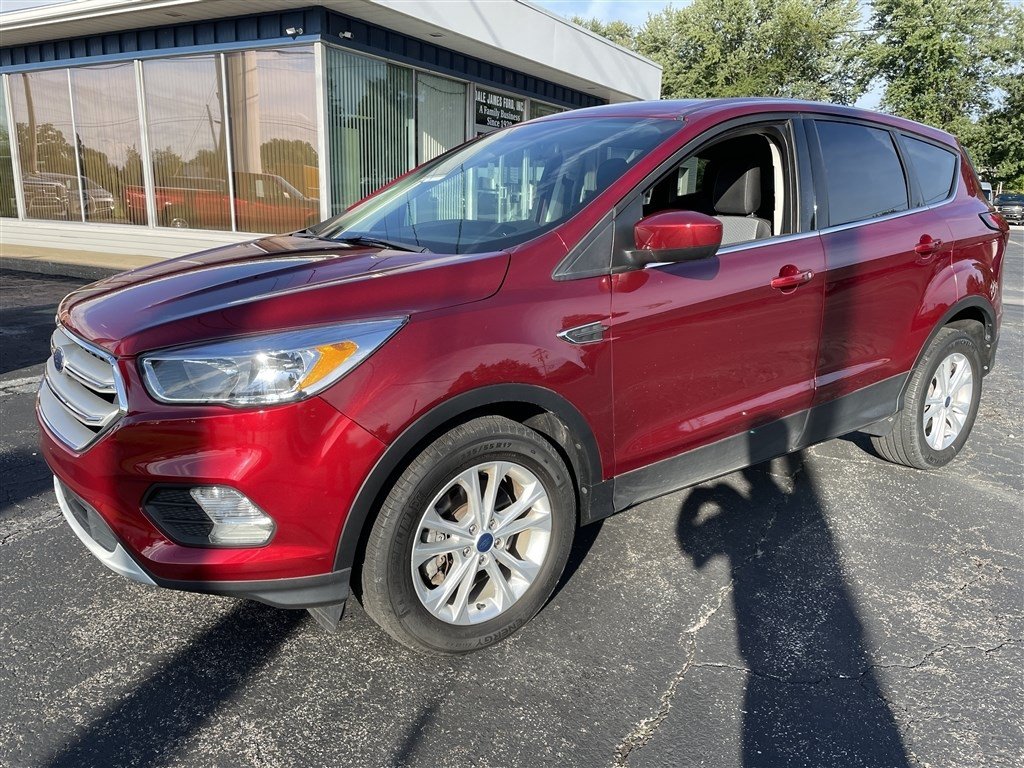 Used 2019 Ford Escape SE AWD/4WD image 1