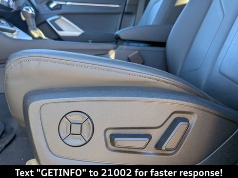 Used 2025 Audi Q3 2.0T Premium w/ Convenience Package image 23