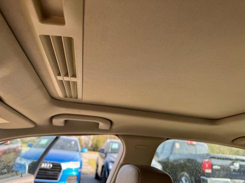 Used 2012 Mercedes-Benz C 300 4MATIC Sedan image 10